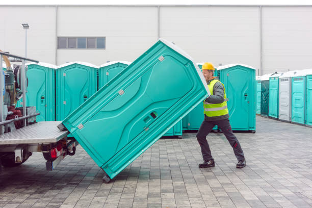 Best Luxury portable toilet rental  in Alderton, WA