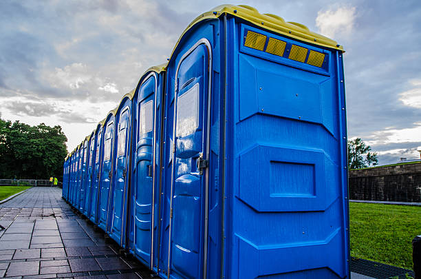 Best High-end porta potty rental  in Alderton, WA